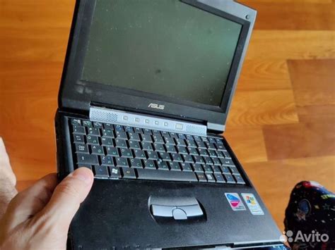 Раритетный микро ноутбук asus купить в Москве | Электроника | Авито
