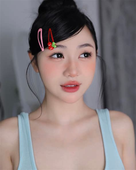 Trần Hà Linh (@linhtran0711) • Instagram photos and videos