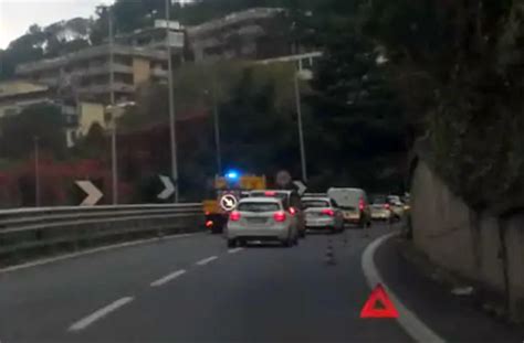 SALERNO INCIDENTE SULLA TANGENZIALE 5 AUTO COINVOLTE Agropoli News