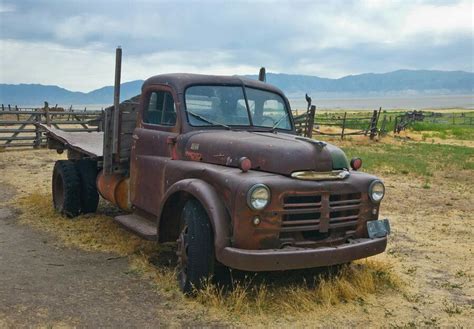 Rusty Old Dually Old Dodge Trucks Dodge Trucks Vintage Trucks