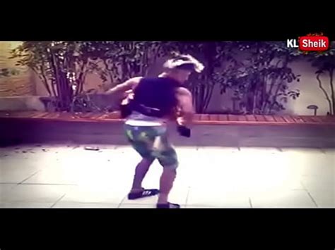 Um Negro E Um Branquelo Mandando O Melhor Passinho XVIDEOS