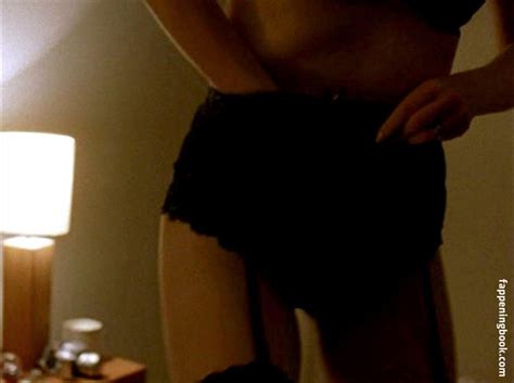 Sara Stewart Nude OnlyFans Leaks Fappening FappeningBook