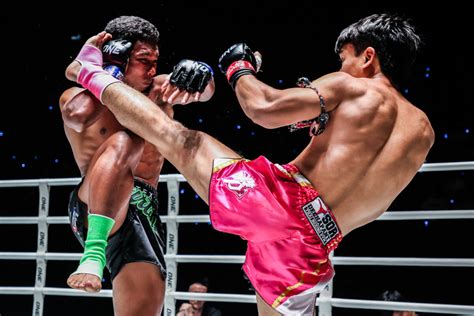 Rangkaian Foto Terbaik Dari One Friday Fights Tawanchai Vs Superbon