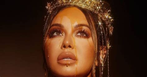 Chiquis Rivera celebra sus años en la playa luciendo curvas en un bikini blanco Publimetro