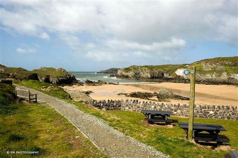 Top 10 Beachfront Cottages In Wales, UK - Updated 2024 | Trip101