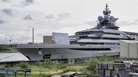 L Rssen Yachts Launched Foot Long Superyacht Named Nord