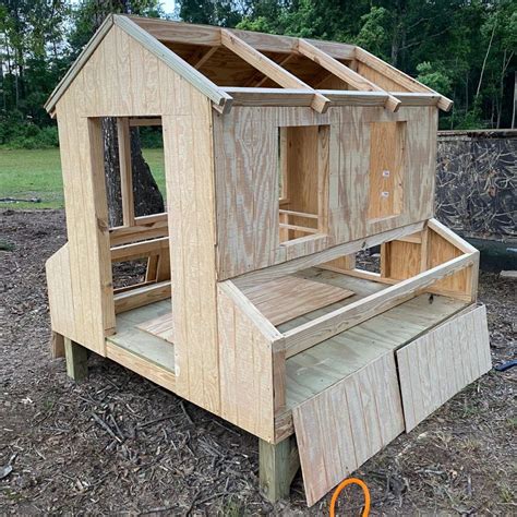 How To Build A Farmhouse Chicken Coop A Two Weekend Or Less Project