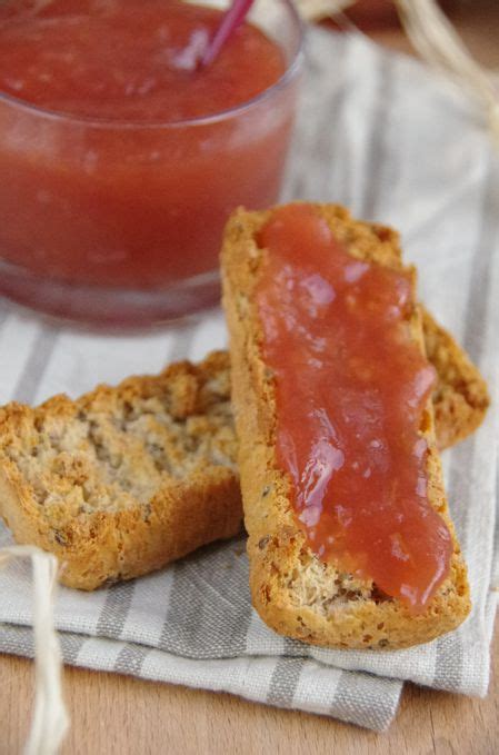 Confiture De Rhubarbe Aux Pommes Le Blog De Novice En Cuisine