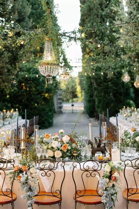 32 Secret Garden Wedding Table Decor Ideas Weddingomania