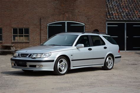 Saab 9 5 Turbo Aero Estate 2001 4 950 De Motorruimte