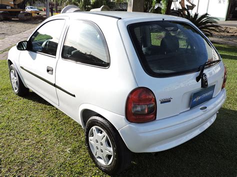 Corsa Hatch Wind Covimarco Ve Culos