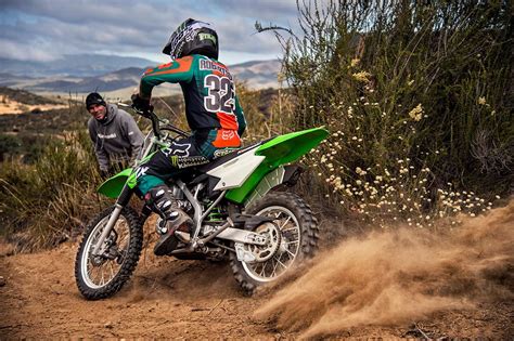 2016 Kawasaki KLX 140 / KLX 140L Gallery 641506 | Top Speed