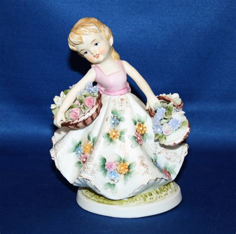 Vintage Lefton China Country Flower Girl Figurine Hand Painted Made In