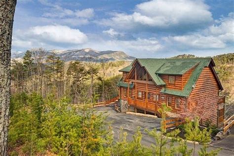 4 Group Vacations Our 8 Bedroom Cabins Gatlinburg TN Are Made For