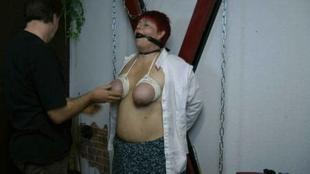 Unset Plump Tits Spanked Pics XHamster