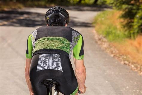 20 Top Cycling Apparel Brands And Kits Man Of Many