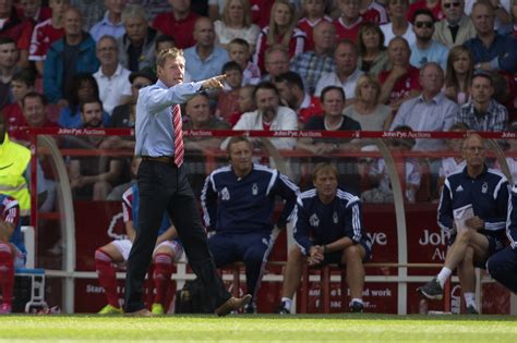 Stuart Pearce wraca do gry w piłkę Były reprezentant Anglii będzie