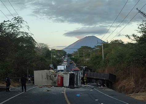 Un Muerto Y Dos Lesionados Deja Accidente En Ruta Militar Diario La