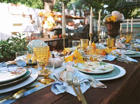 21 Cozy Ways To Decorate Your Outdoor Spaces For Fall Wm Design House