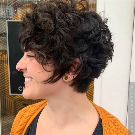 Short Bob Haircuts For Curly Hair With Bangs