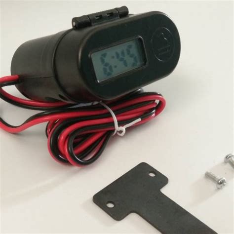 Jual Charger HP Di Motor Plus Voltmeter Dan Jam Digital Komplit