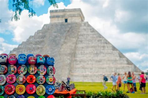 Chichen Itza M Xico De Noviembre De Primer Plano De Bellas