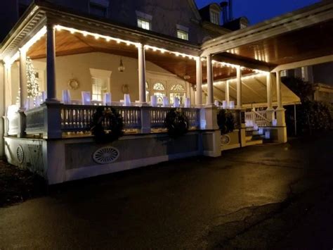 The Simsbury 1820 House Home Facebook