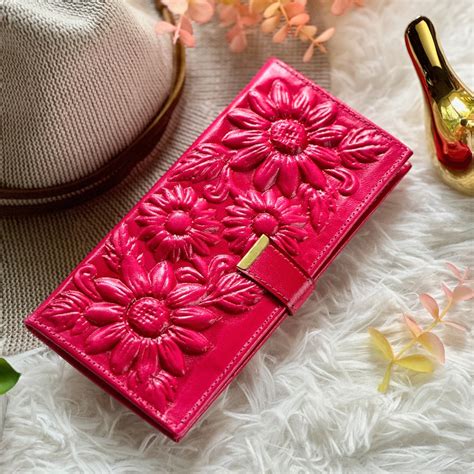 Sustainable Leather Wallets For Women Cute Personalized Wallets Floral