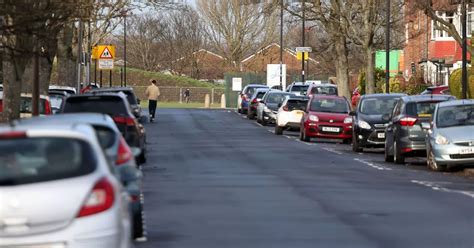 Calls To Improve School Traffic And Parking Before Someone Is Killed