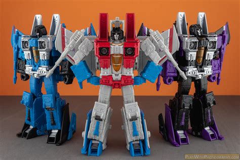 GALLERY Transformers Earthrise The Seekers Starscream Skywarp And