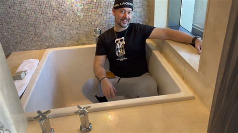 Cosmopolitan Las Vegas Japanese Soaking Tub Room Tour Youtube