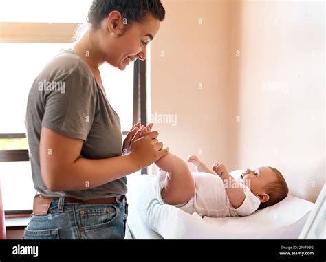 Diaper Change Hi Res Stock Photography And Images Alamy