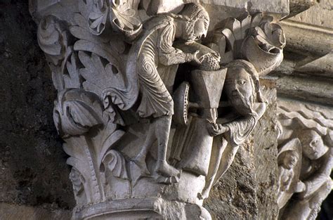 Romanesque Symbolism - COMPOSTELA: The Joining of Heaven & Earth