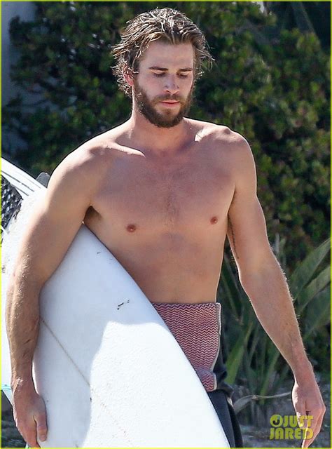 Liam Hemsworth Spends The Afternoon Surfing In Malibu Photo 1085562 Photo Gallery Just