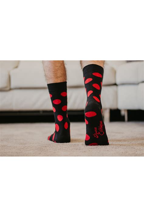 Chaussettes à pois rouge Peau Ethique en coton biologique