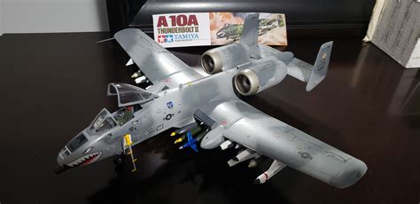 A 10 Thunderbolt Ii Plastic Model Airplane Kit 148 Scale