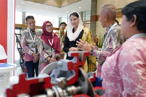 Wamendag Pada Seminar Anugerah Dewan Energi Nasional Den