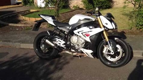 Bmw S1000r With Akrapovic Exhaust Slip On Youtube