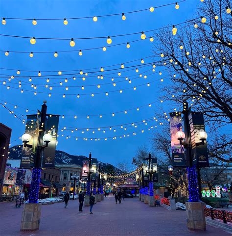 Three Tips for Holiday Shopping in Downtown Boulder