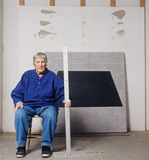 Friendship Will Gompertz Reviews The Work By Us Artist Agnes Martin