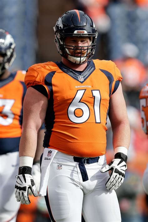 Broncos Matt Paradis Signs RFA Tender