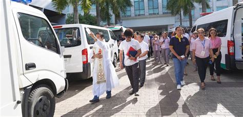 6 District Hospitals Get New Ambulances Iloilo Provincial Government