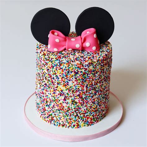 Minnie Mouse Sprinkle Cake Kristina Myriam Pin Mickey And Minnie