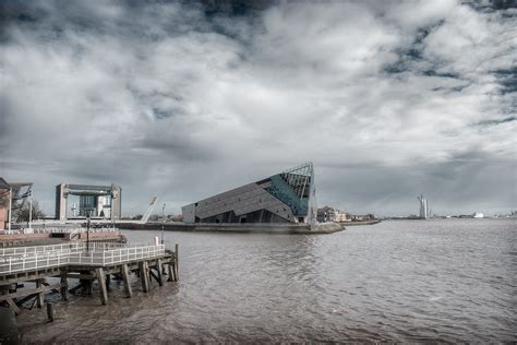 photograph   deep hull  corporation pier