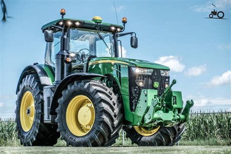 Foto John Deere R