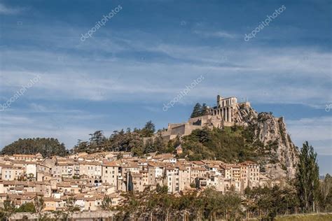 Citadel at Sisteron in France | France photos, Scenic, Citadel