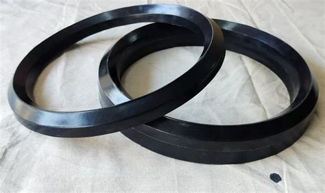 Black 55mm Rubber Hydraulic Oil Seal For Sealing Size 10mm