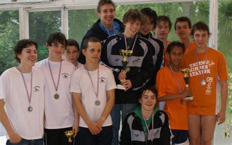 Natation Un Podium Pour Les Minimes De L Uqn Le T L Gramme