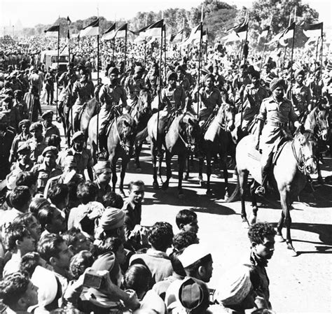 Rare Photos Of Mahatma Gandhi Funeral