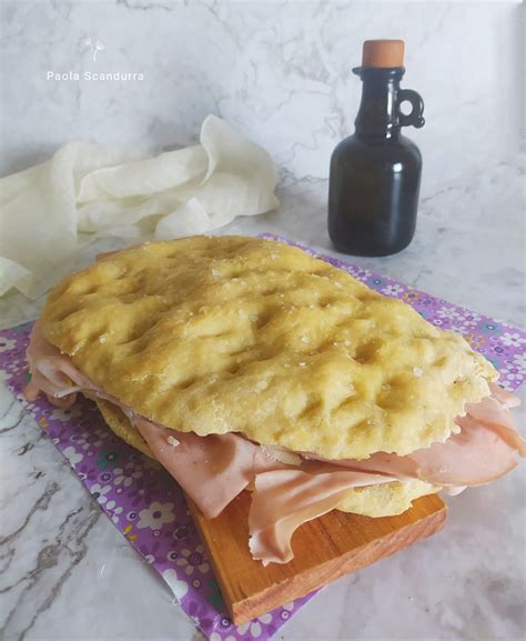 Focaccia Con Mortadella Blog Di Unavitaincucina Focaccia Con Mortadella